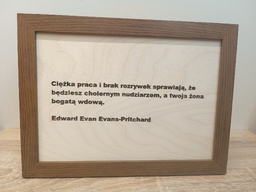 Zdjęcie oferty: Grawerowana tabliczka w ramce rozmiar A4 idealny pomysł na prezent 