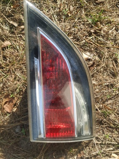 Zdjęcie oferty: Lampa w klapę tylna Mazda GH kombi Dynamic