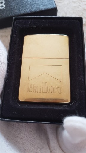 Zdjęcie oferty: Zapalniczka Zippo Marlboro Brass XI 