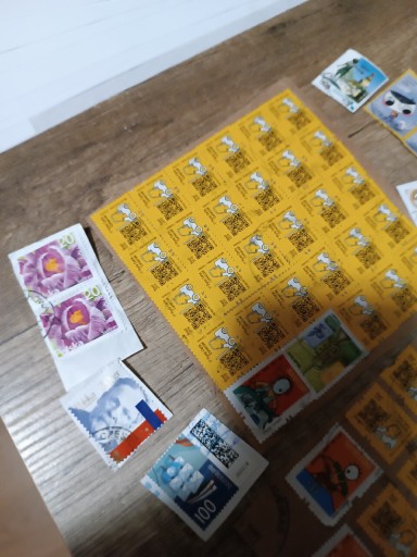 Zdjęcie oferty: Znaczki pocztowe zestaw znaczków na wycinkach 