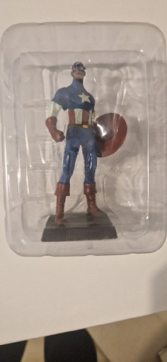 Zdjęcie oferty: Figurka Kapitan Ameryka Marvel 2006