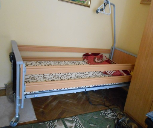 Zdjęcie oferty: Łóżko rehabilitacyjne medyczne