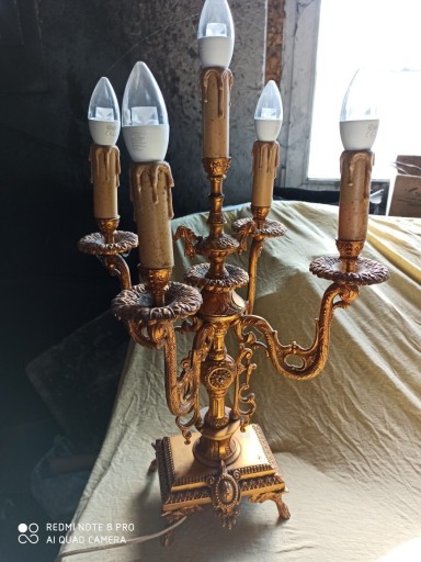 Zdjęcie oferty: Zabytkowa pozłacana lampa pałacowa