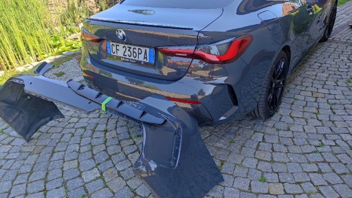 Zdjęcie oferty: Zderzak BMW 4
