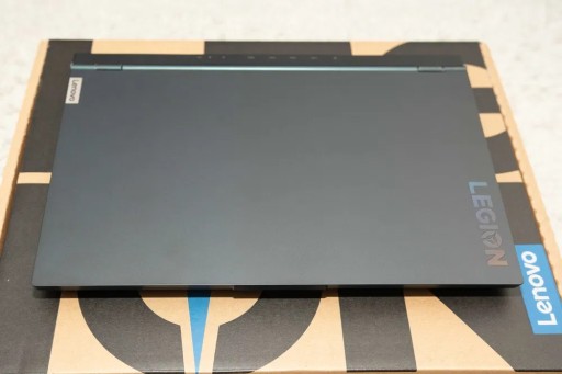 Zdjęcie oferty: Lenovo Legion 7 15IMH05 i7-10750H 32GB RTX 2070