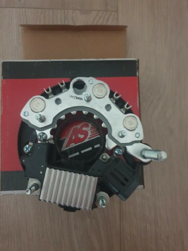 Zdjęcie oferty: Zestaw prostownik alternatora+regulator ARR 2002