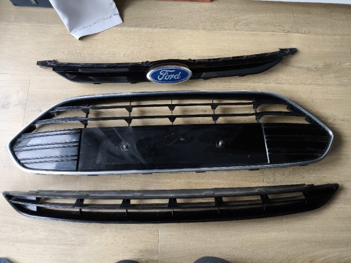 Zdjęcie oferty: Atrapa chłodnicy, grill ford b-max