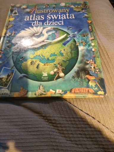 Zdjęcie oferty: Ilustrowany atlas świata dla dzieci.