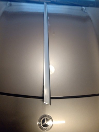 Zdjęcie oferty: Mercedes cla ,listwa zgarniająca chrom ,lewa