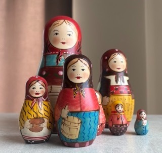 Zdjęcie oferty: Russian Wooden Nesting Doll, Matrioszka, Matryoshka 
