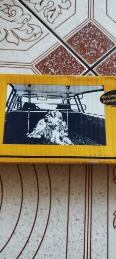 Zdjęcie oferty: Uniwersalna kratka ochronna dla Psa oraz bagażu do samochodów