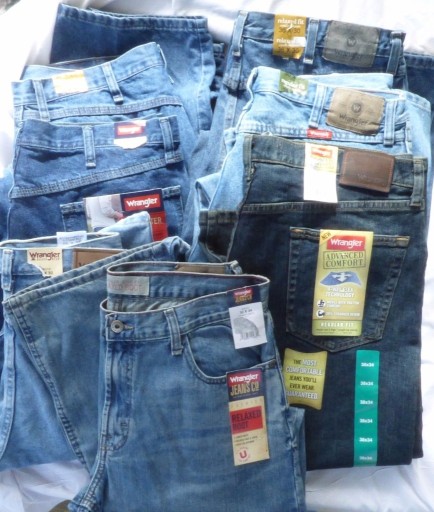 Zdjęcie oferty: Wrangler nowe Jeansy różne rozmiary para 170 zł