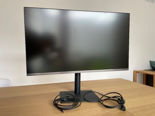 Zdjęcie oferty: Monitor Samsung 32" TU87F 4K UHD, faktura VAT