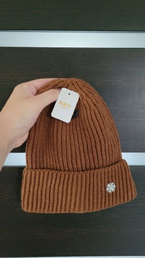 Zdjęcie oferty: MANNI czapka nowa  zimowa z ozdobną sniezynką 