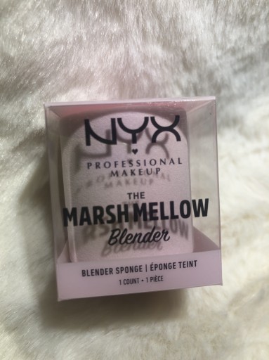 Zdjęcie oferty: NYX MARSH MELLOW blender - gąbka do makijażu