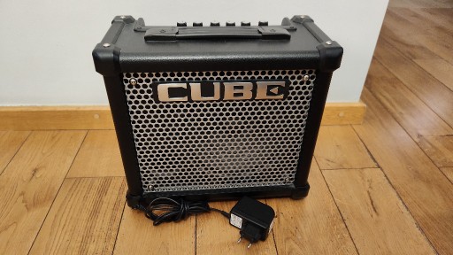 Zdjęcie oferty: ROLAND CUBE 10GX WZMACNIACZ GITAROWY COMBO 10W