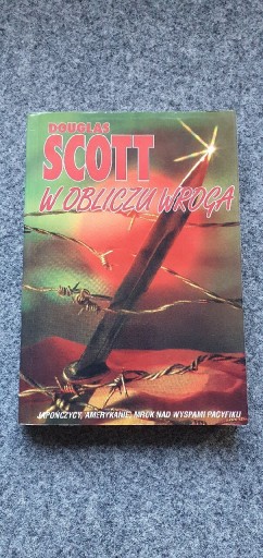 Zdjęcie oferty: W OBLICZU WROGA Douglas Scott 