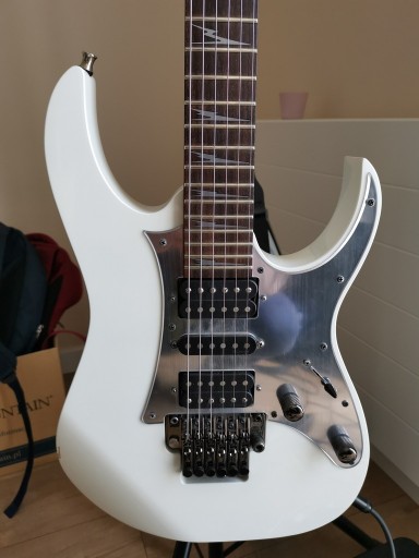 Zdjęcie oferty: Ibanez RG2550Z Prestige White Pearl Metallic