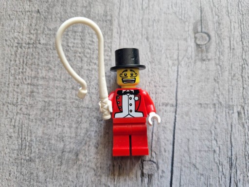 Zdjęcie oferty: LEGO Cyrkowiec treser - minifigurka - 2 seria 