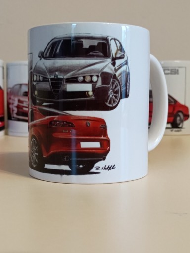 Zdjęcie oferty: Kubek 330 ml biały Alfa Romeo 159 samochód auto prezent 