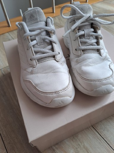 Zdjęcie oferty: Buty Adidas 34 białe