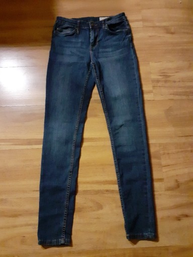 Zdjęcie oferty: Jeansy spodnie dżinsowe rozm. 36 skinny
