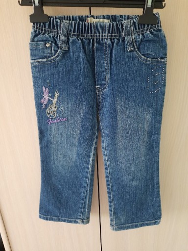 Zdjęcie oferty: Spodnie jeansowe dla dziewczynki rozm. 104