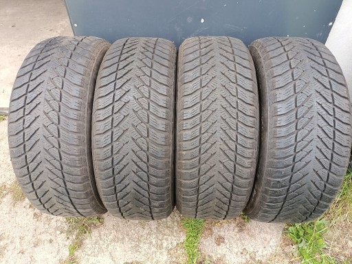 Zdjęcie oferty: 255/60R18 Goodyear ultra grip +SUV 1 lub 2szt