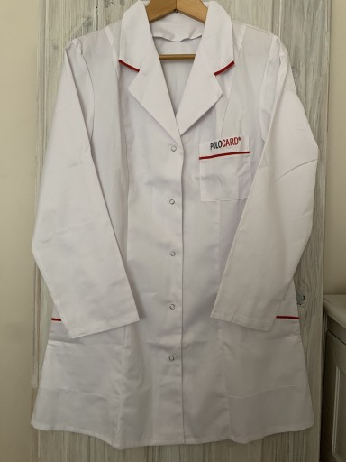 Zdjęcie oferty: Fartuch medyczny damski biały taliowany nowy r.40