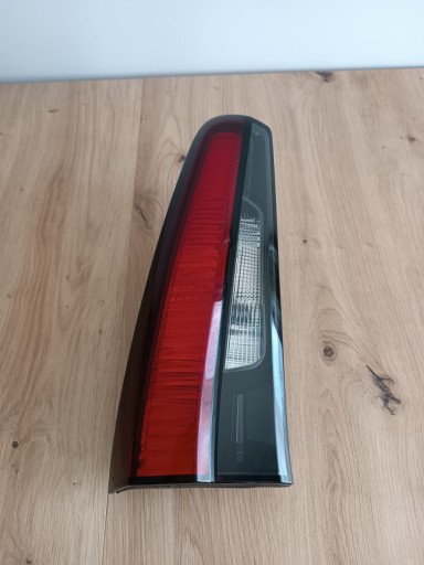 Zdjęcie oferty: LAMPA TYLNA FIAT TIPO 2 