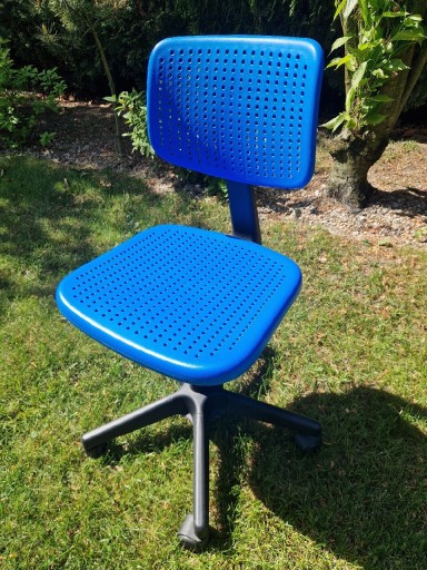 Zdjęcie oferty: Krzeslo biurowe dziecięce IKEA
