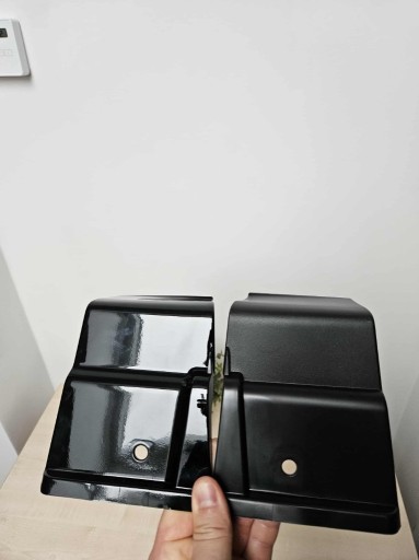 Zdjęcie oferty: Prawa nakładka zaślepka dolna błotnika Mazda cx5 2025 KPF1-51W71/KPG1-51W81