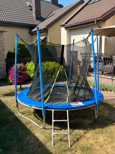 Zdjęcie oferty: Trampolina ogrodowa 250cm jak nowa