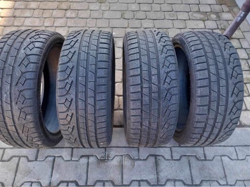 Zdjęcie oferty: Opony zimowe Pirelli SottoZero 225/40R18 92V 7mm