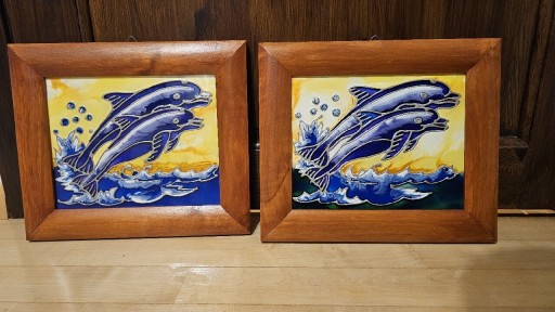Zdjęcie oferty: 2 obrazy na szkle ręcznie malowane Delfiny