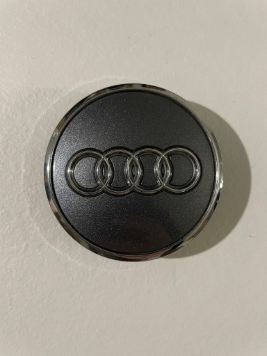 Zdjęcie oferty: Dekielek felgi aluminiowej audi 8W0601170