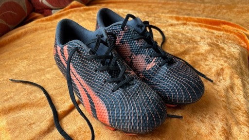 Zdjęcie oferty: Buty sportowe - korki FANCO nr 34