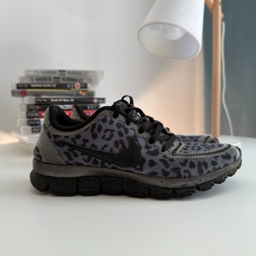 Inalne buty Nike WMNS Free 5 0 V4 Leopard 38 5 7 5US Bydgoszcz Kup teraz na Allegro Lokalnie