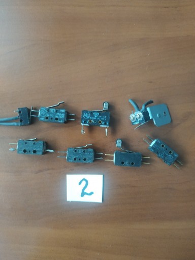 Zdjęcie oferty: Mikroprzełączniki krańcówki.