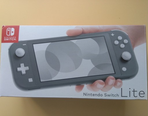 Zdjęcie oferty: Nitendo switch lite Stan Idealny.