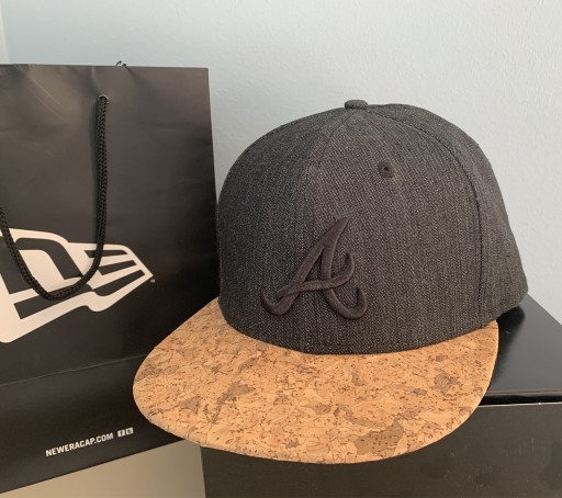 Zdjęcie oferty: NEW ERA strapback Atlanta Braves korek M / L 