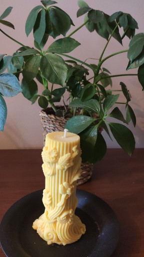 Zdjęcie oferty: Świeczka sojowa O02 Kwietna kolumna ELCANDLE