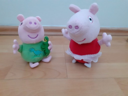 Zdjęcie oferty: Peppa Pig, maskotki Peppa- baletnica i George