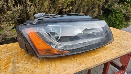Zdjęcie oferty: Lampa prawa przednia Audi A5 8T przedlift LED USA