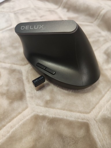 Zdjęcie oferty: Myszka pionowa ergonomiczna DELUX M618DB