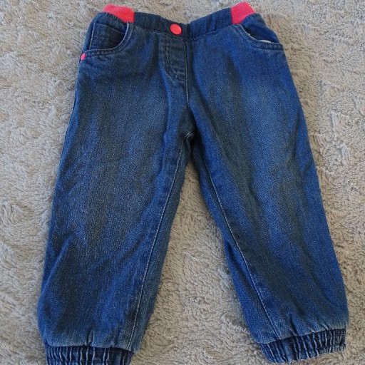Zdjęcie oferty: Ocieplane spodnie zimowe jeansowe r.86 Mothercare