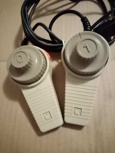 Zdjęcie oferty: Apple handcontrollers IIe A2M2001 vintage, retro
