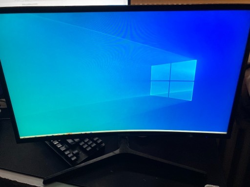 Zdjęcie oferty: Monitor Samsung C27F398F Full HD 27"