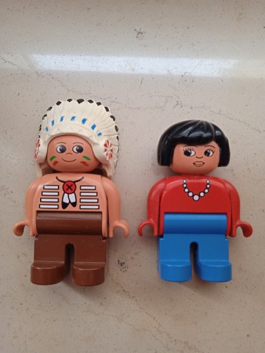 Zdjęcie oferty: LEGO DUPLO 4555  vintage figurki indianin kobieta 