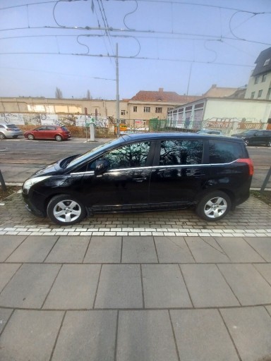 Zdjęcie oferty: Peugeot 5008  2012 rok 1.6 diesel automat.